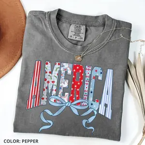 Comfort Colors Coquette 4th of July T-shirt – Retro American Flag Graphic Tee, Patriotic Independence Day Shirt, Cute USA Outfit