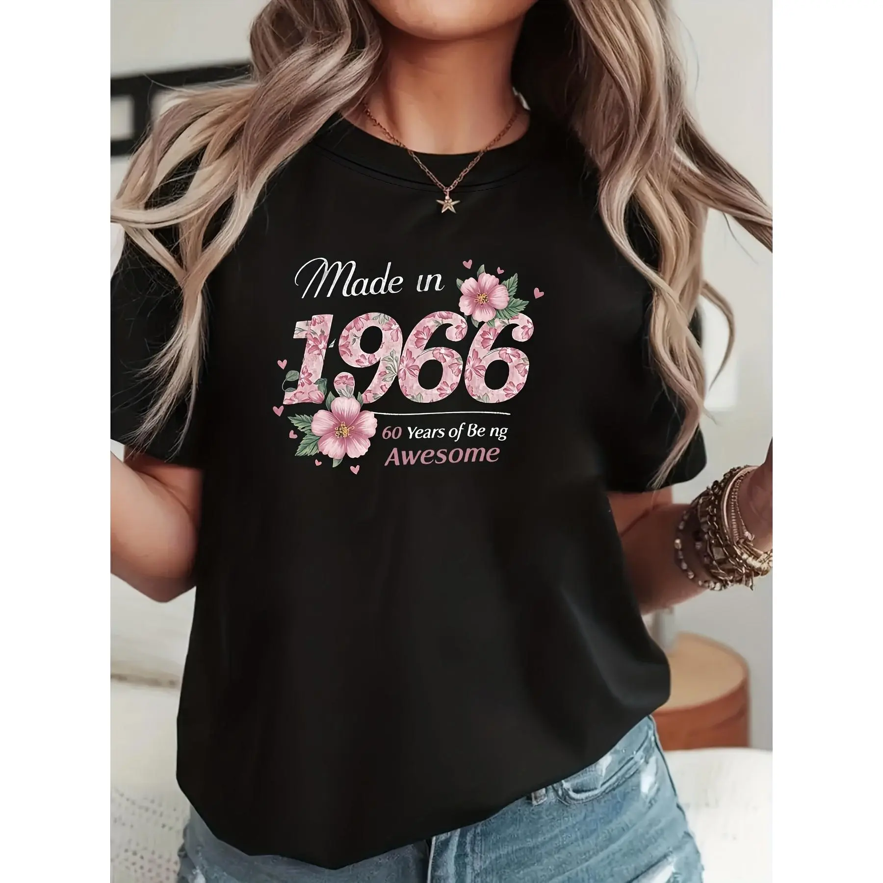 A Women'S Round-Neck Short-Sleeve T-Shirt with a Print Celebrating 60 Years of Awesomeness, Made in 1966, Perfect for Casual Outings, Festive Gifts, And Gatherings with