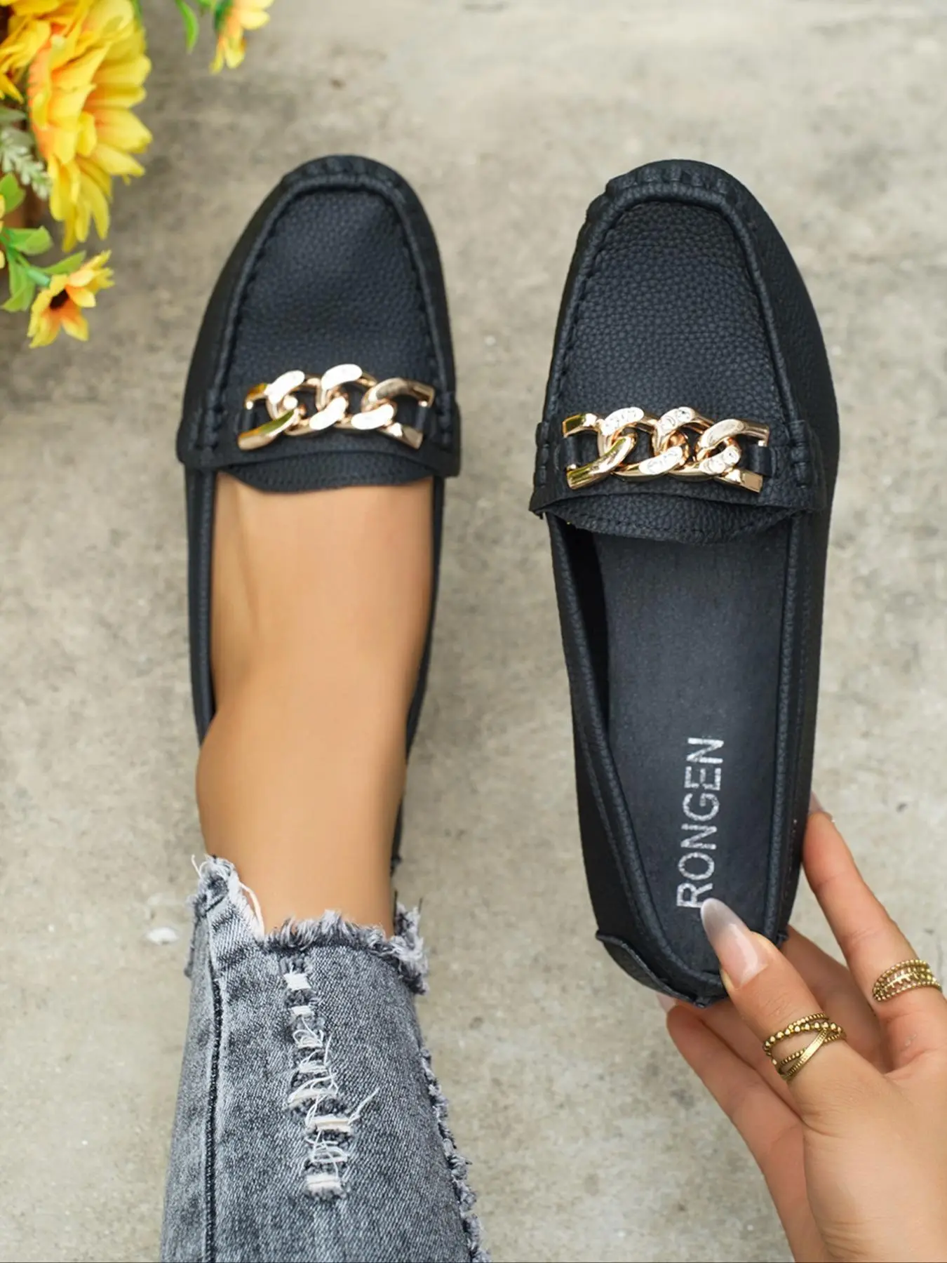 Women's Fashionable Chain Decorated Slip on PU Leather Loafers, Casual Comfortable Flat Shoes for Daily Wear, Lightweight Breathable Shoes for Women & Girls, Flats Shoes, Footwear