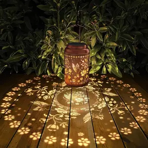 Solar Waterproof Outdoor Lantern, Hummingbird Garden Decor, Hanging Metal Cutout LED Light, Suitable for Courtyard and Pathway, Solar Security Lamp