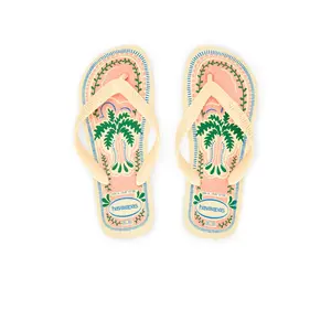 Havaianas Top Summer Vibes Sandal in Buttercream