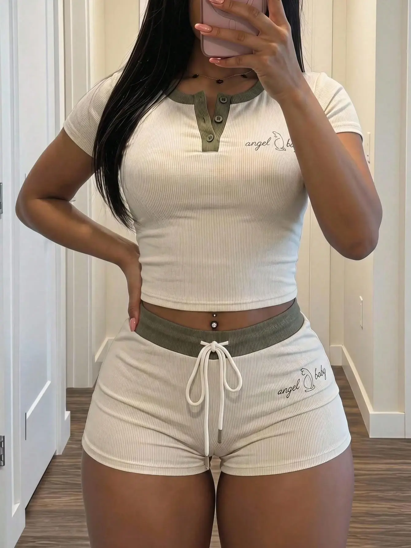 AESS Women Two Pieces Set Olive Green Summer Casual Slim Fit Color-Blocked Round Neck Printed Letter Short-Sleeved T-Shirt Mini Shorts