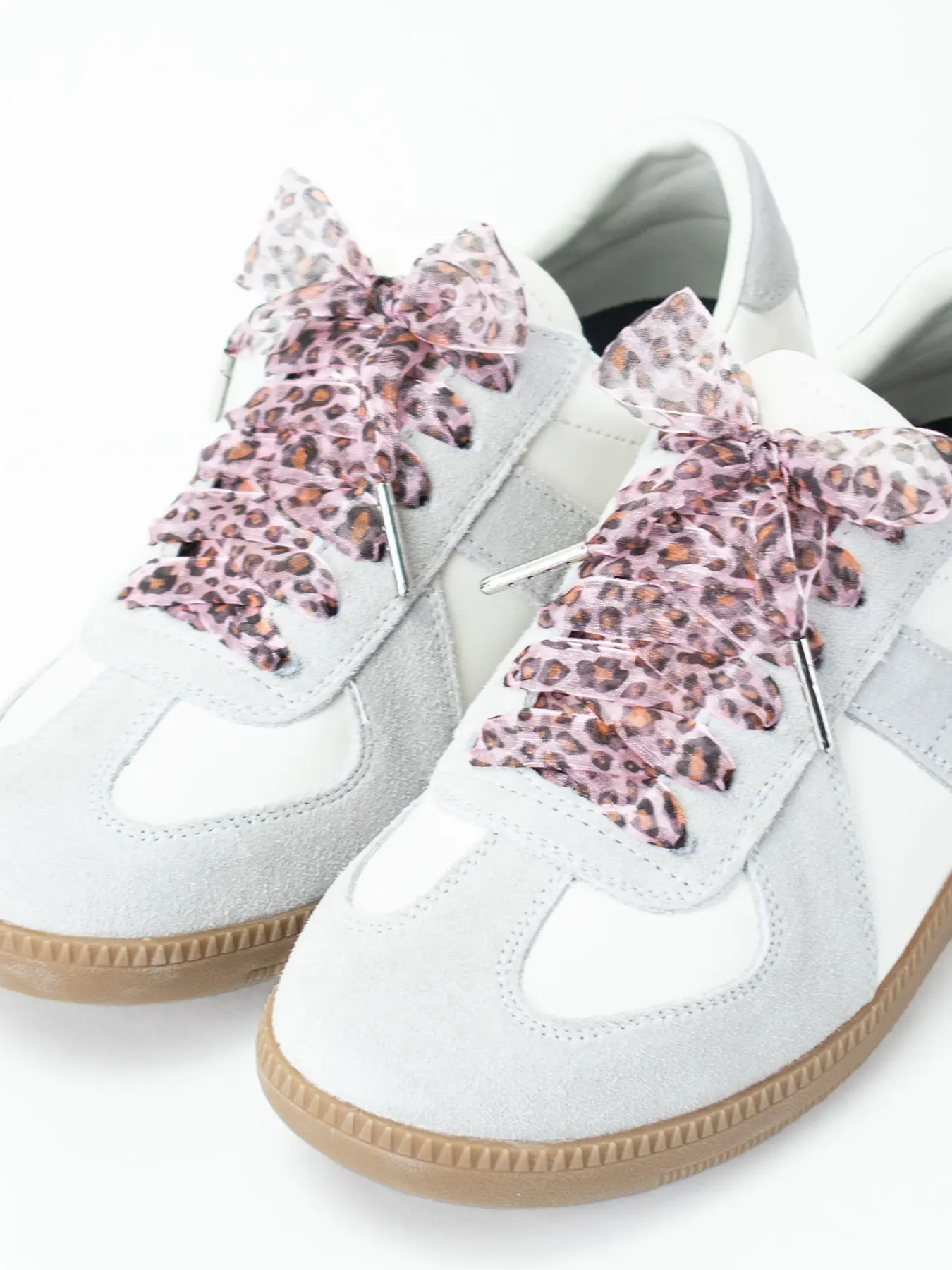 Pair Leopard Print Silk Lace Shoe Laces + Metal Head Flat Wide Snowy Mesh Shoelaces, Stylish and Durable, Perfect for Casual Wear