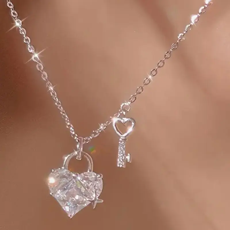 Heart & Key Design Pendant Alloy Necklace, Chain Heart Pendant, Hearts Pendant Necklace, Love Heart Necklace, Love Knot Necklace, Heart Shaped Necklace, Daily Clothing Decor, Fashion Chic Accessories, Trendy All-match & Exquisite Jewelry for Birthday Gift