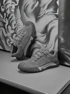 Men's Outdoor Hiking Shoes, Fashion Work Boots, Casual Sneakers, Comfortable and Durable, Ideal for Sports and Daily Wear