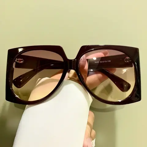Trendy Retro Oversized Frog Glasses, Unisex Metal Hinge PC Lens, Fashionable Large Frame Eyeglasses for Men & Women, Stylish Trendy Eyewear, Trending Glasses