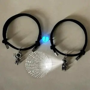 2pcs/set Fashion Astronaut Charm Glow In The Dark Magnetic Heart Decor Bracelet For Couple For Daily Decoration magnetic bracelets jewlery girlfriend special gift