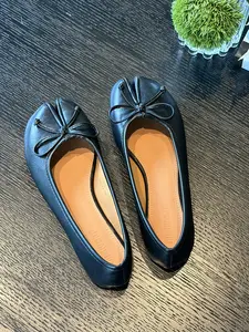 2026 New Bow Toe-Separated Flat Shoes – Casual Women’s Shoes