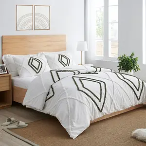 Sweet Jojo Designs 3-Piece Duvet Cover Queen Size (Cotton Boho Arrow) for Girls/Boys, Teen, Kids Full Size Bedding, Bed in a Bag incl. Duvet Case & Pillow Shams (Green & Ivory Modern Farmhouse Arrows)