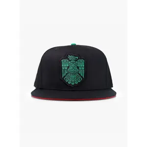 Escudo (Black Snapback)