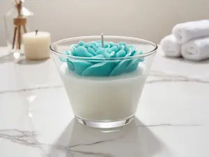 Ocean Bloom Soy Wax Candle - Hand-Poured Floral Design in Soothing Ocean-Blue Hue for Calm & Clarity - Perfect Gift for Moms & Self-Care Nights - Decor