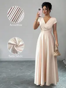 Short Sleeve V-Neck Waist Fitted Elegant Romantic Women Dress