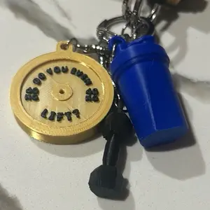 Gym-Themed Handmade Unisex Keychain with Split Ring & Durable Steel Ring, Unique Letters Design – Protein Shake Shaker & Dumbbell Motifs, "Do You Even Lift?" Message, Powerlifting Stocking Stuffer Gift for Gym Bros