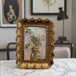 Luxurious Carved Gold Resin Photo Frame - Sturdy Frame Design French Style Decorative Tabletop & Wall-Mountable Frame, Vintage Artistic Home Decor Frame