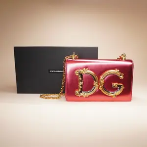 Pre-owned DOLCE & GABBANA Leather Shoulder Bags Pink Metallic Calfskin DG Girls Shoulder Bag