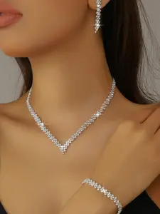 Elegant Rhinestone Bridal Jewelry Set, Simple Diamond Shape Wedding Accessories, Perfect Bride Gift, Stylish and Durable