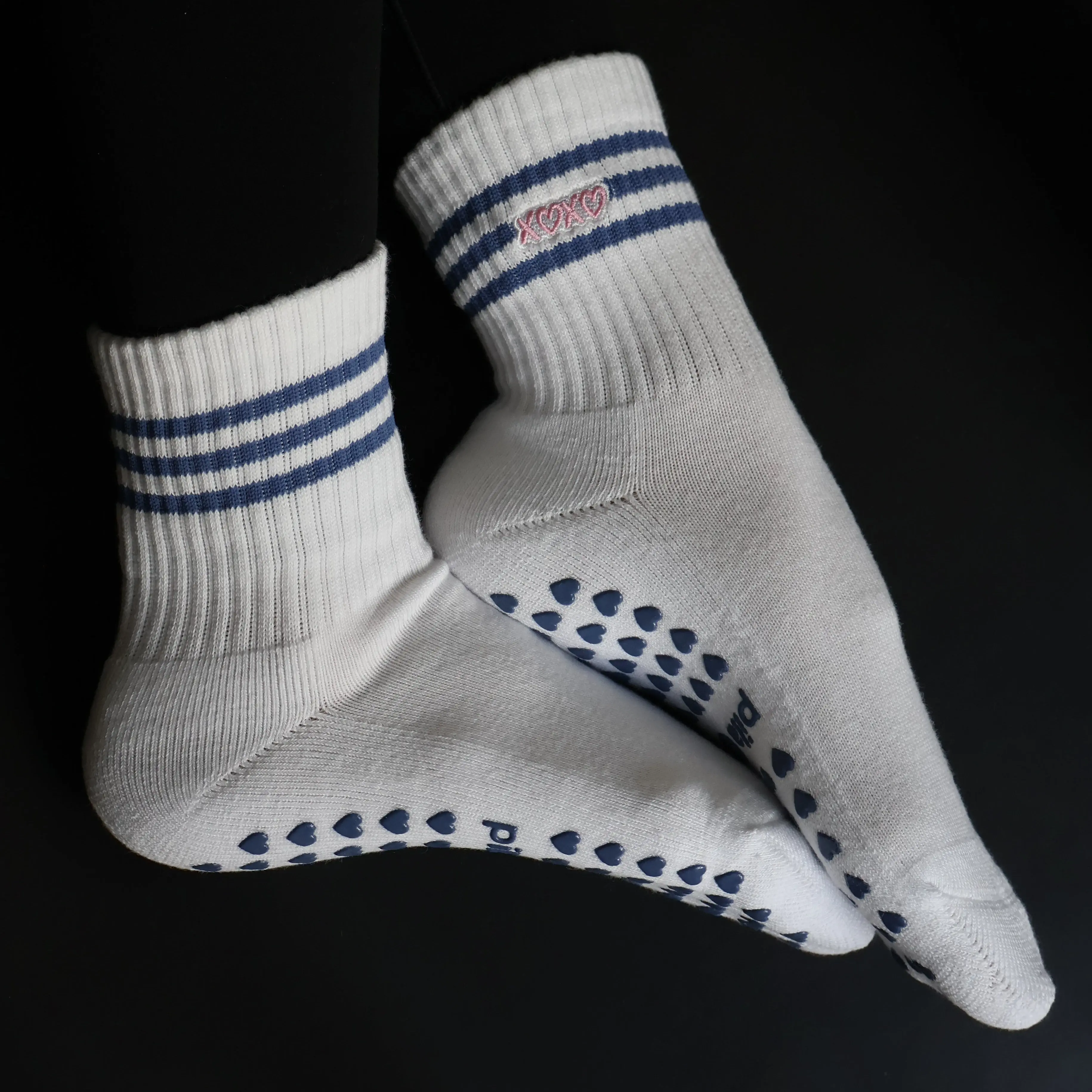 XOXO Grip Socks - All-Cotton Grippy Ankle Socks for Women, Cute Pilates & Athletic Socks, Cute Pilates Socks Crewsocks
