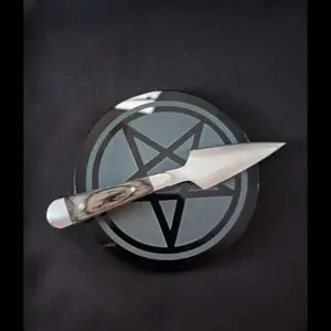 Bosom Athame