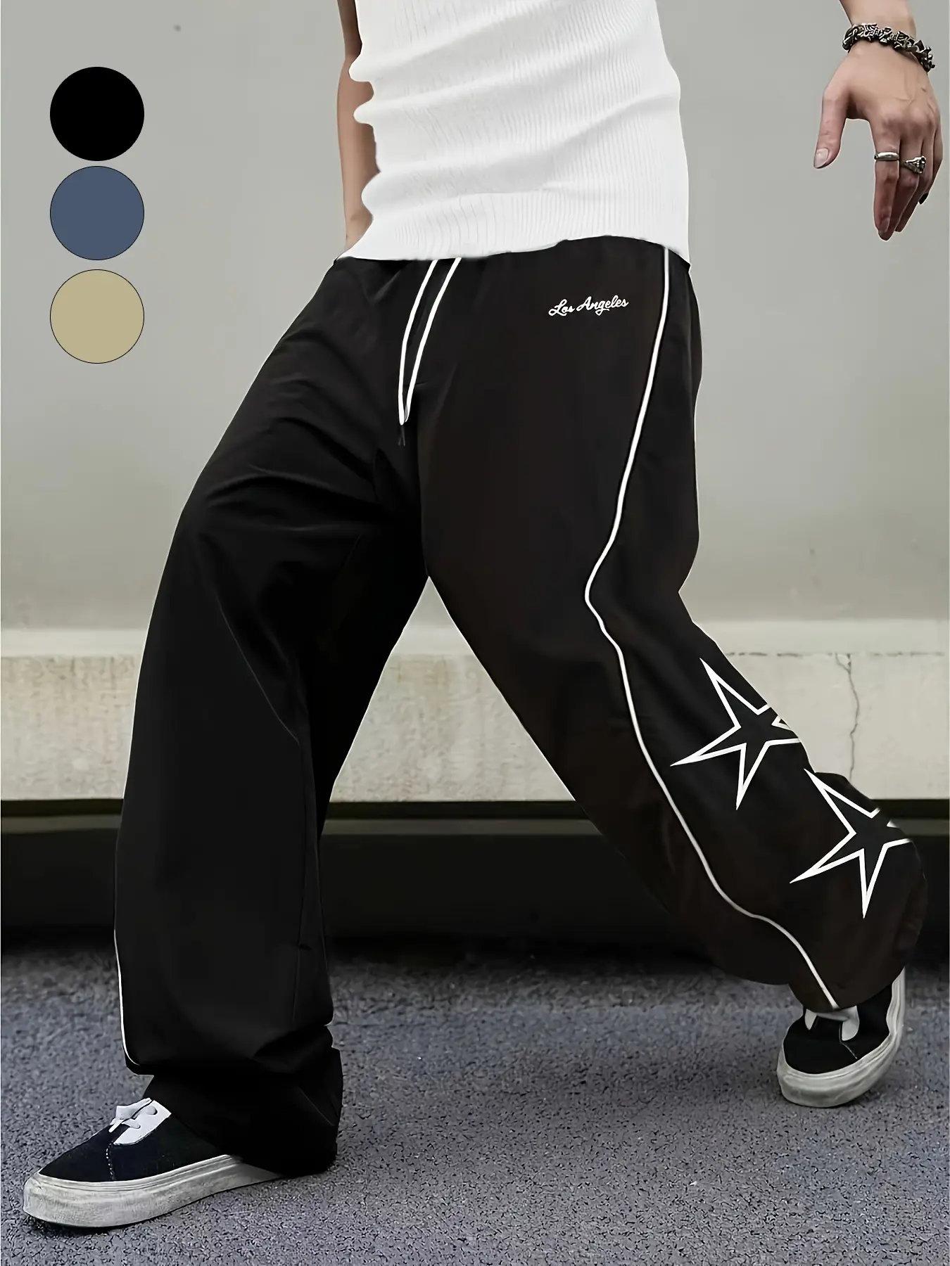 Men’s loose cargo pants with five-pointed star lines and elastic cuffs; American street-style drawstring elastic waistband; lightweight wide-leg casual long pants; streetwear brand with visible star stitching; men’s lightweight, quick-drying, breathable s