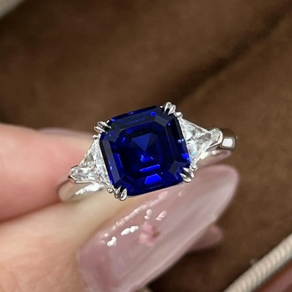 9K Lab-Grown Sapphire Ring 💙 | Center Stone: 3.07ct /LF5078