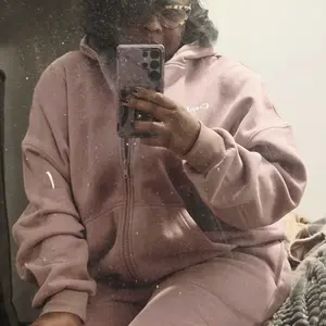 Comfrt | Cloud Zip Oversized Hoodie Pockets Pockets