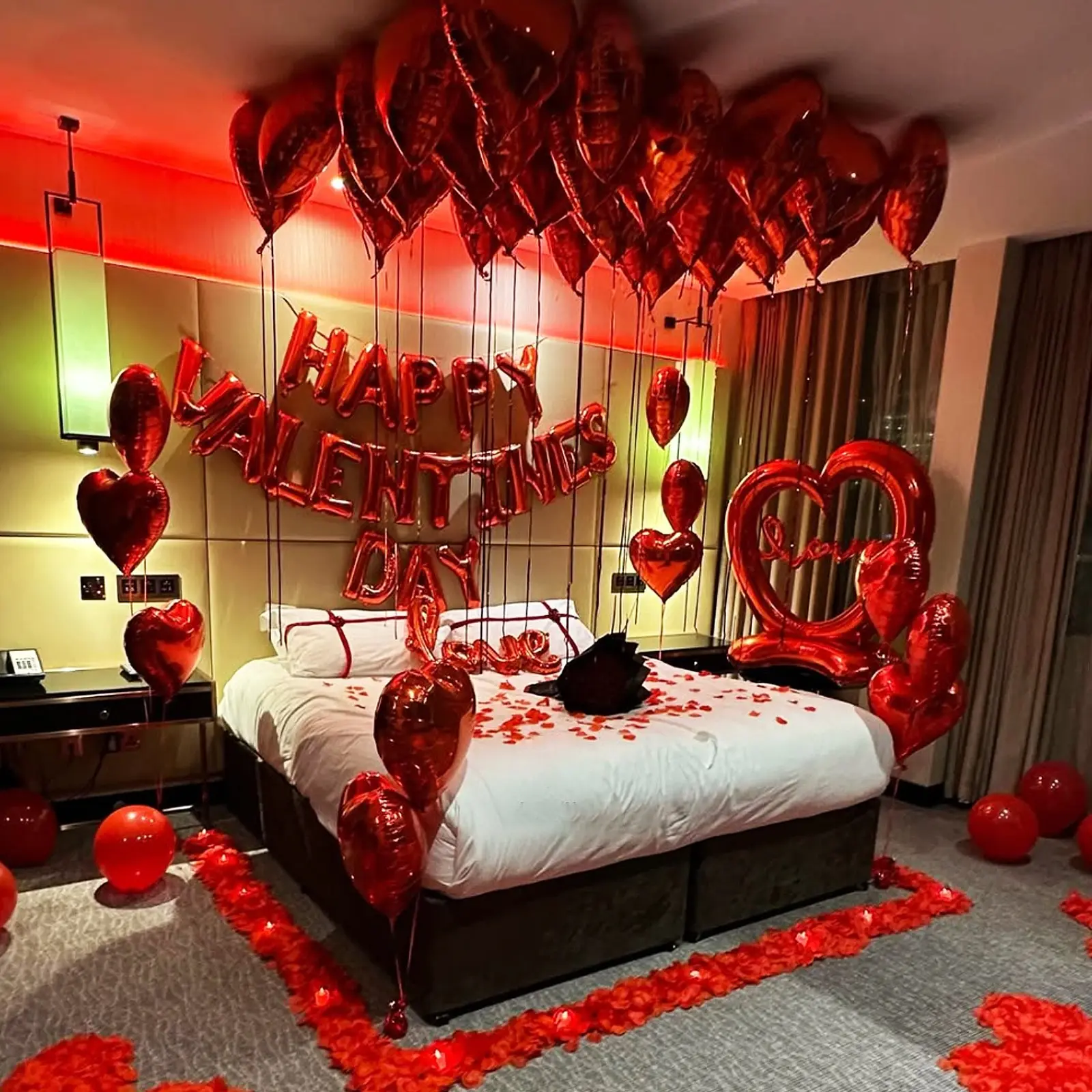 I Love You Valentine Letter Balloons, Giant Standing Heart Balloon Set, Heart Shaped Balloons, Perfect for Weddings, Engagements, Birthdays, Party Decorations