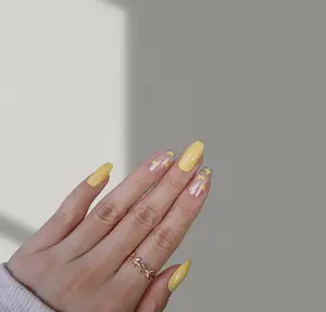 Glamourmi short coffin press on nails in Honeypot