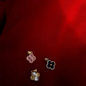 Lucky pendants