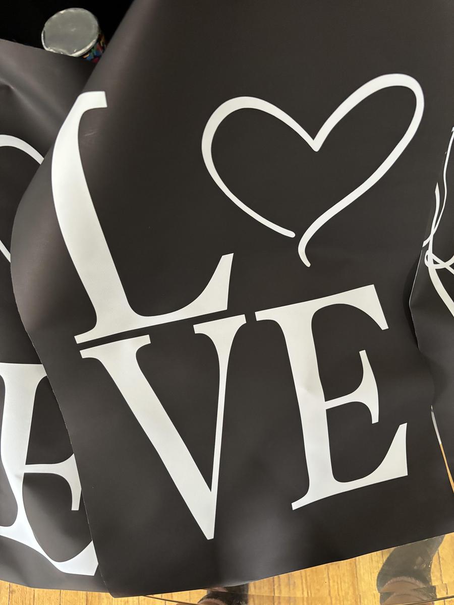 Item: Black And White, 15.7x23.6inch（40x60cm）