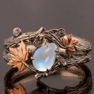 1pc Vintage Luxurious Maple Leaf Design Ring for Women, Versatile Jewelry Accessory Suitable for Daily Wear and Outdoor Activities