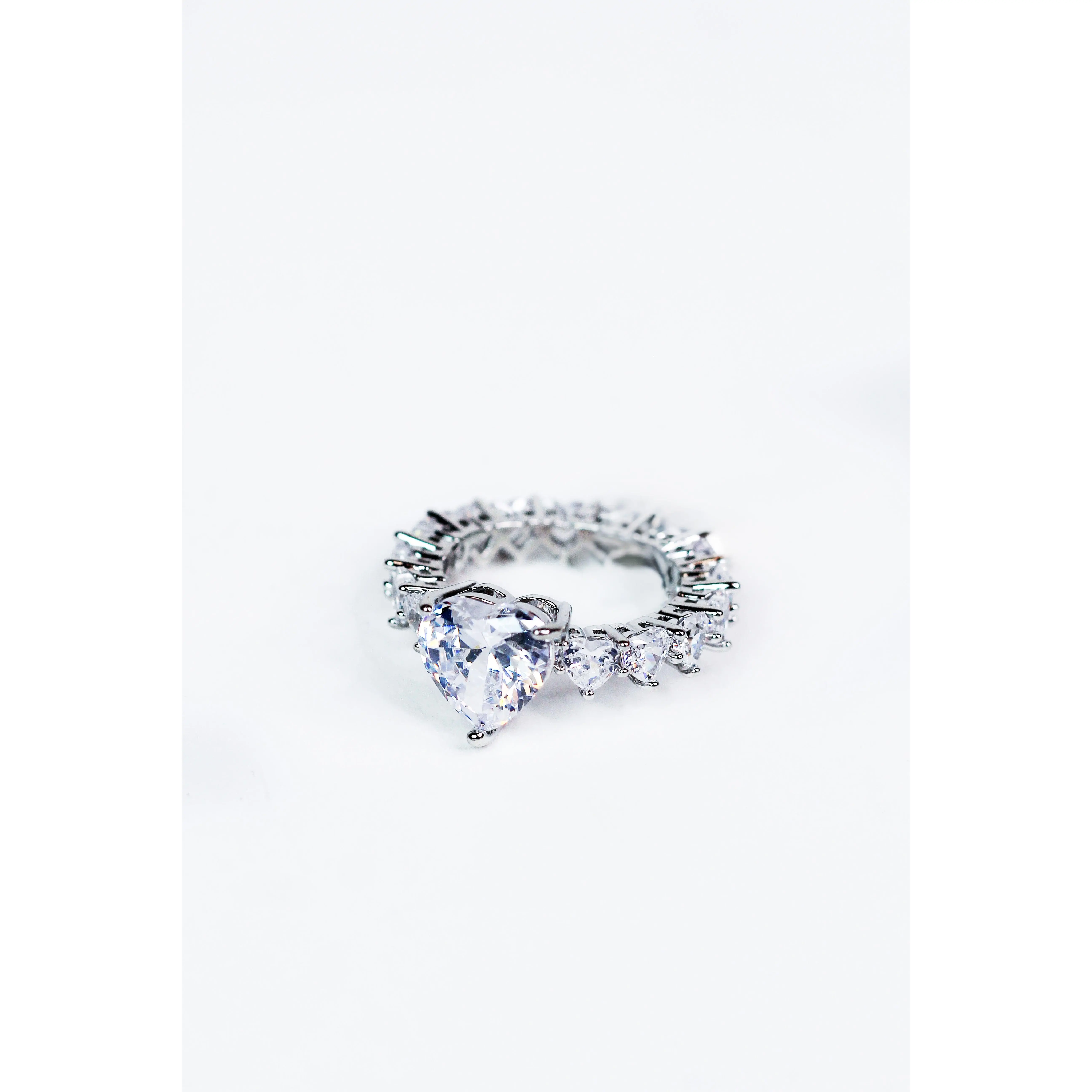 Rhinestone Heart Ring