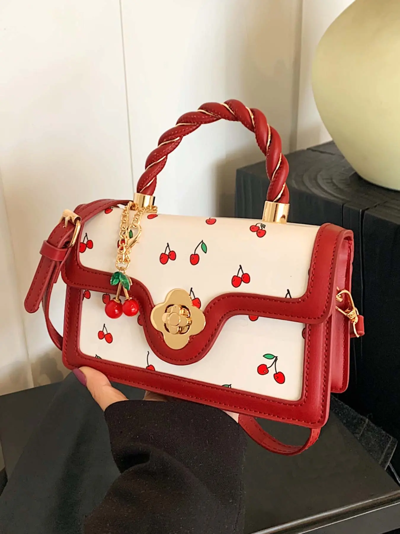 Retro Sweet Cherry Bag, Handheld Bag, Niche Woven Handle Design