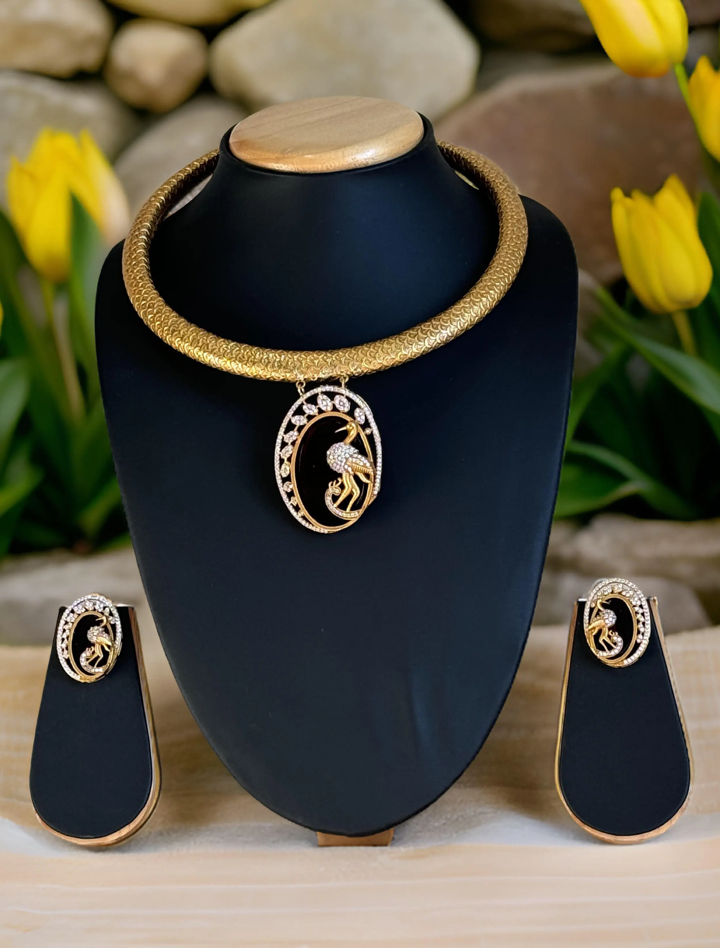Yashti Amrapali Hasli Necklace Set - Elegant Design with Unique Charms
