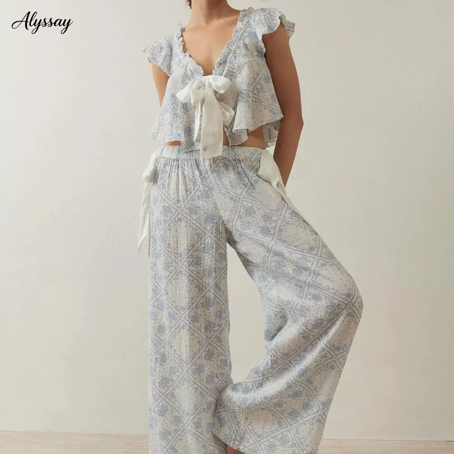 Women 2 Piece Pajamas Set Floral Print Tie Front Fly Sleeves Shirt and Elastic Pants for Loungewear Soft Sleepwear