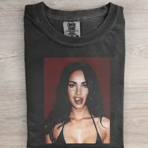Megan Fox Vintage Shirt, Retro Y2K Glam Graphic Tee, Comfort Colors Unisex Tee, Gift for Men, Gift for Women, Crew Neck T-shirt, Trending T-shirt