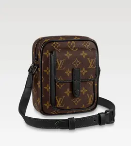 Pre-owned Louis Vuitton camera bag with black patchwork design for presbyopia