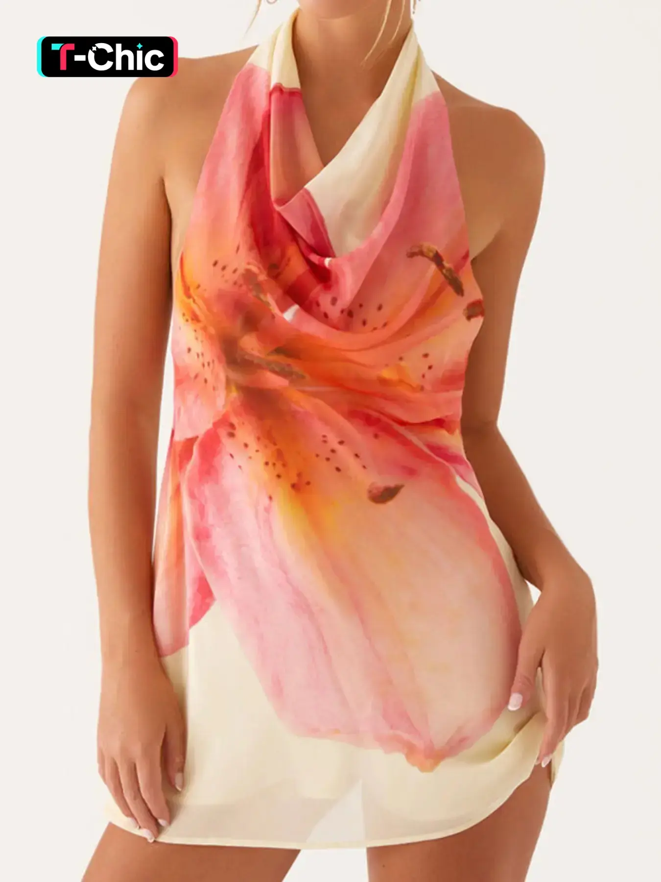 Ladies' printed neck hanging and backless mini dress - elegant and suitable for vacation shopping - a dress suitable for summer Womenswear Halter Backless dress