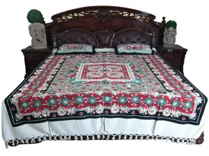 Indian Printed Bedding Cotton Bedspreads Bed Throw with Pillows