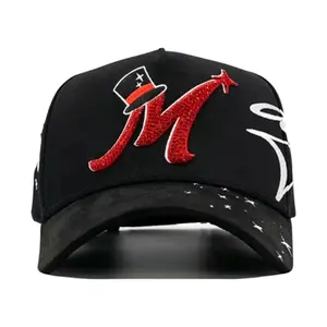 Red Streetwear Baseball Cap - Luxury Adjustable Hip Hop Hat for Men & Women.Trendy Urban Fashion Headwear with Sleek Design Cool Stylish Casual Outdoor Accessory