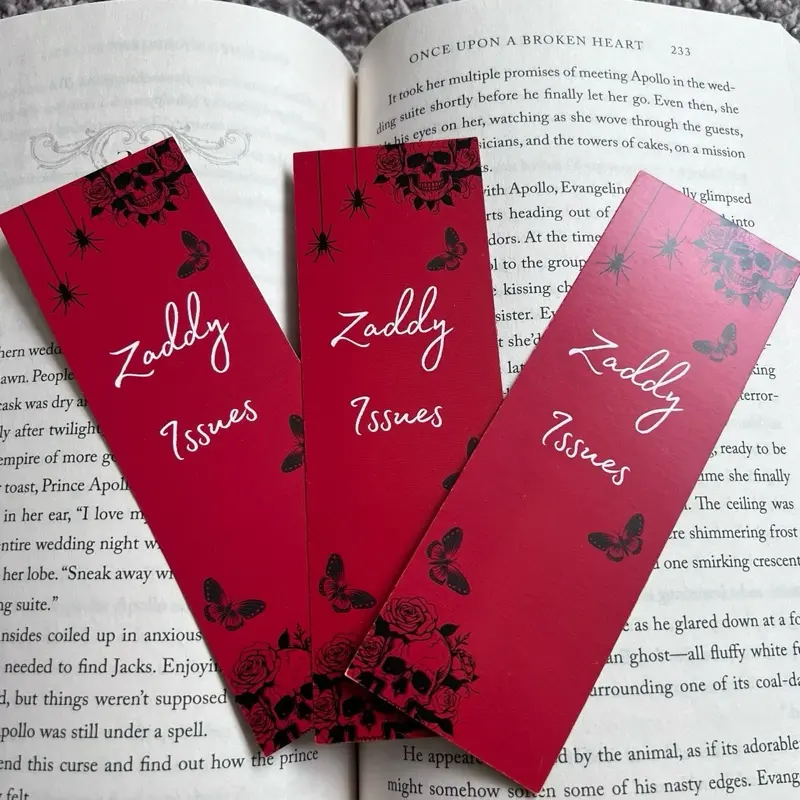 Gothic Bookmark | Dark Romance Book Lovers