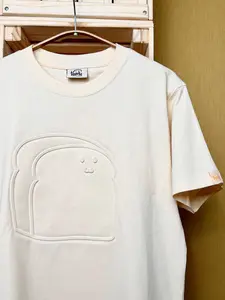 Tasty Toastys Toasty Form Embossed Tee 100% Cotton Shirt