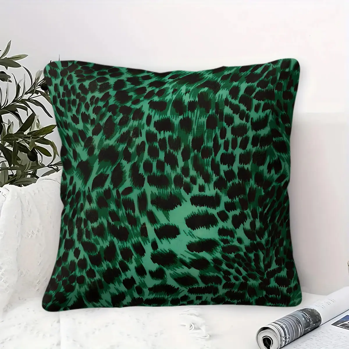 Trendy Green Leopard Print Throw Pillow,Modern Animal Print Cushion,Chic Jungle-Inspired Accent Pillow,Soft Touch with Hidden Zipper,Perfect for Sofa,Bed & Dorm Decor,Great Gift for Fashion & Nature Lovers