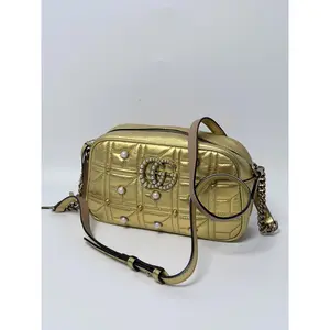 Pre-owned GUCCI gg leather Crossbody Bags Authentic Gucci Metallic Gold Matelassé Pearl Studded GG Marmont Camera Bag JD317GG