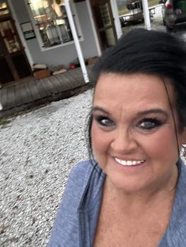 product review image from 5ft3andferalxx❌ 0