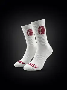 ESSENTIALS SOCKS – CRIMSON