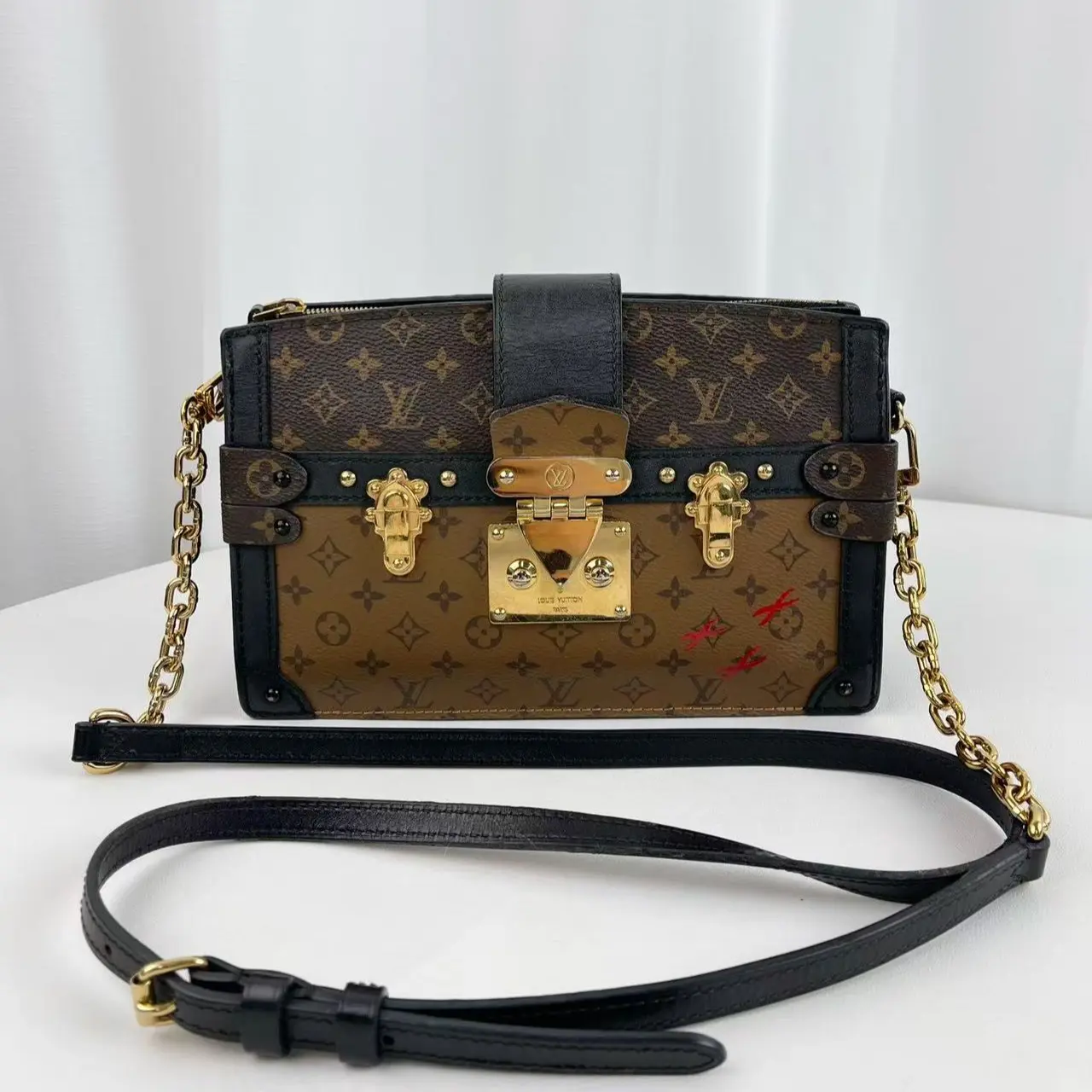 Pre-owned Louis Vuitton Petite Malle Monogram Reverse