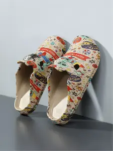Unisex Khaki Halloween Graffiti Clogs: Toe-Cap Anti-Slip, Dual-Wear Sandals Beach Shoes Footwear
