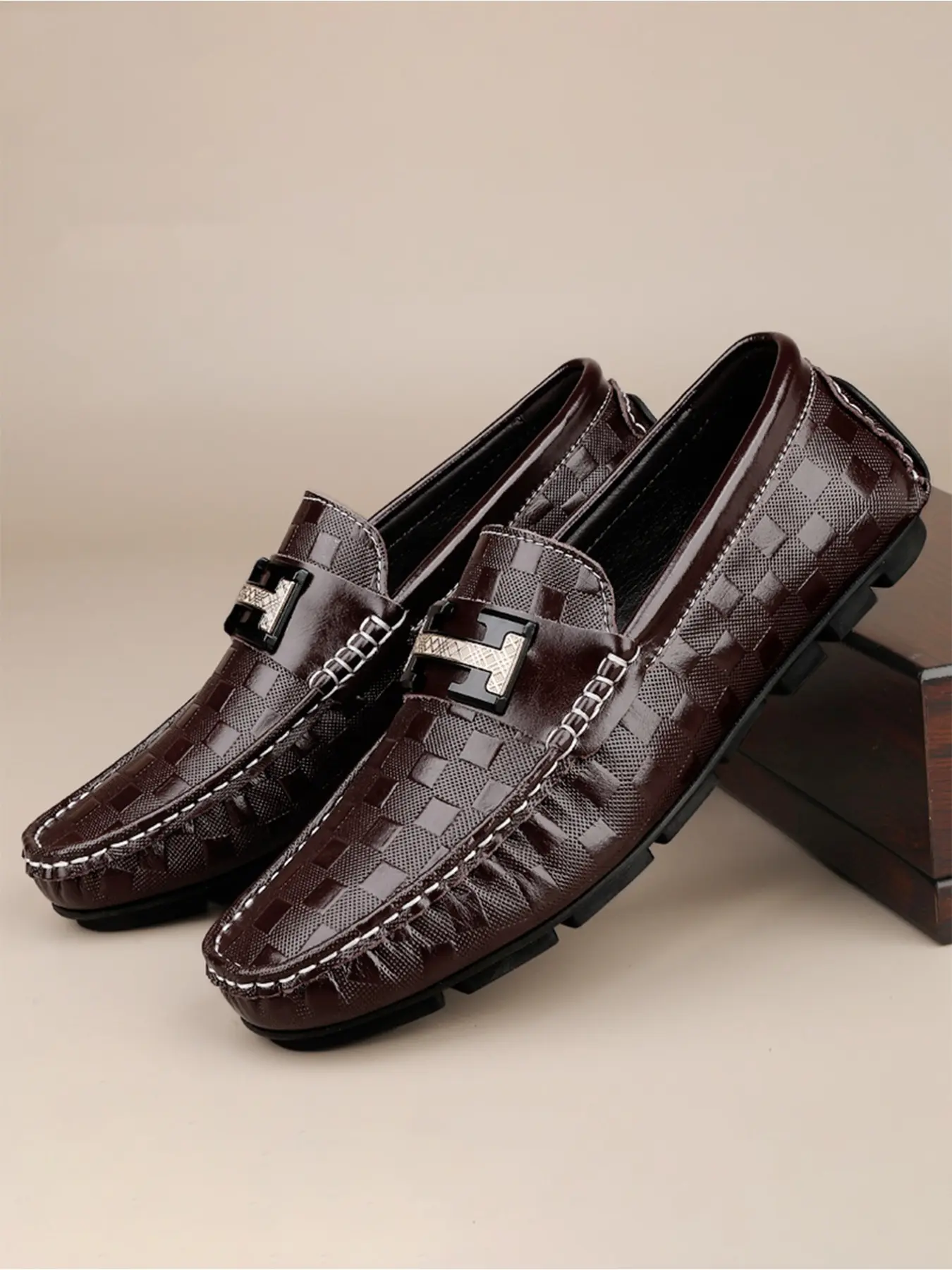 Elegant Slip-On Flat Loafers, First Layer Cowhide + Rubber Sole, Plaid Design, Perfect for Formal & Casual Wear, Halloween / Christmas Ideal Choice, Footwear, Shoe, Casual Work Shoes, Leather Flats