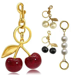 Cute Cherry Design Car Keychain, Cherry Decor Car Interior Decoration, Car Rearview Mirror Hanging Ornament, Car Accessories for Women & Girls