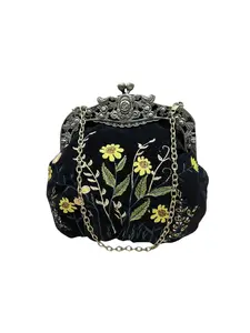 Women's  Fashion Handbag,Kisslock Bag,Handmade Embroidered Flower Handbag, Vintage Bag, Party and Wedding Accessory, Perfect for Special Occasions,Evening Bag,Gifts for Her,Mother's Day Gift,Graduation Gift,Special Gift.